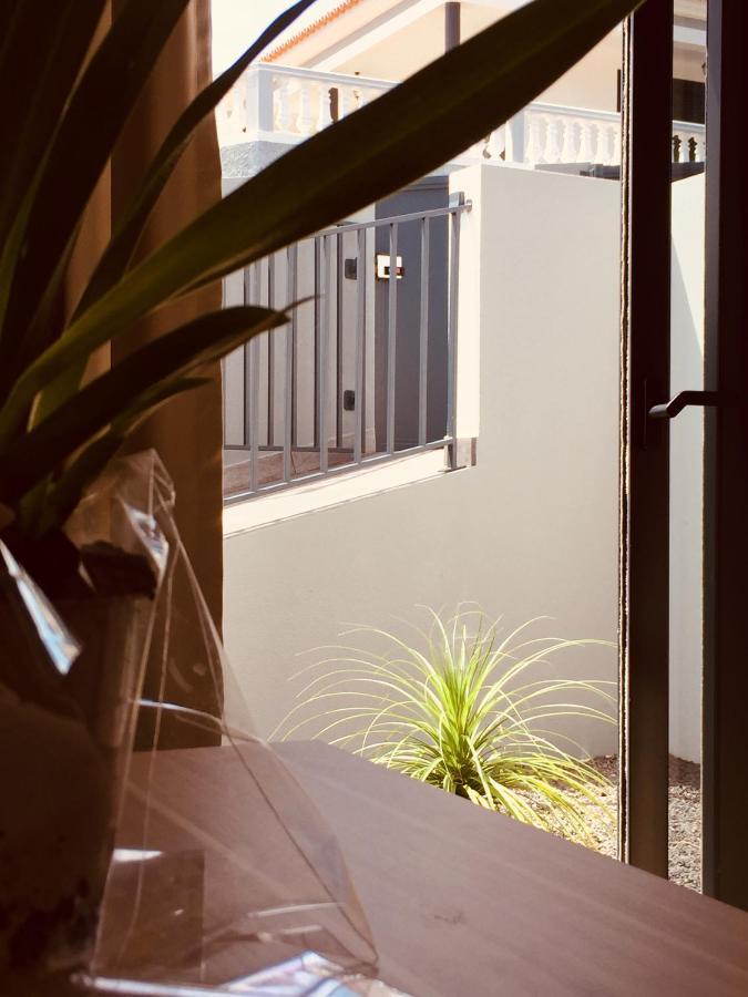 Calheta Ocean View Apartments 1 - Air Condition Estreito Da Calheta Luaran gambar
